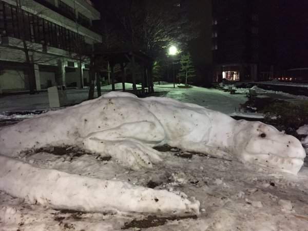 个性雪人,下雪,创意在大雪中