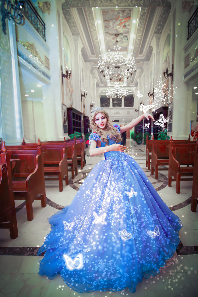 灰姑娘电影_动漫新闻_动漫论坛_动漫美图_幻