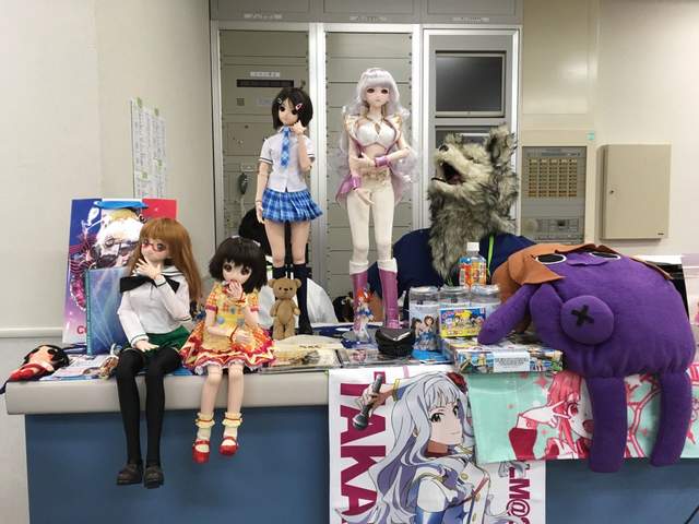 宅宅界的传奇人物《C90变态医生60岁生日》守护宅宅健康40年…… 第2张