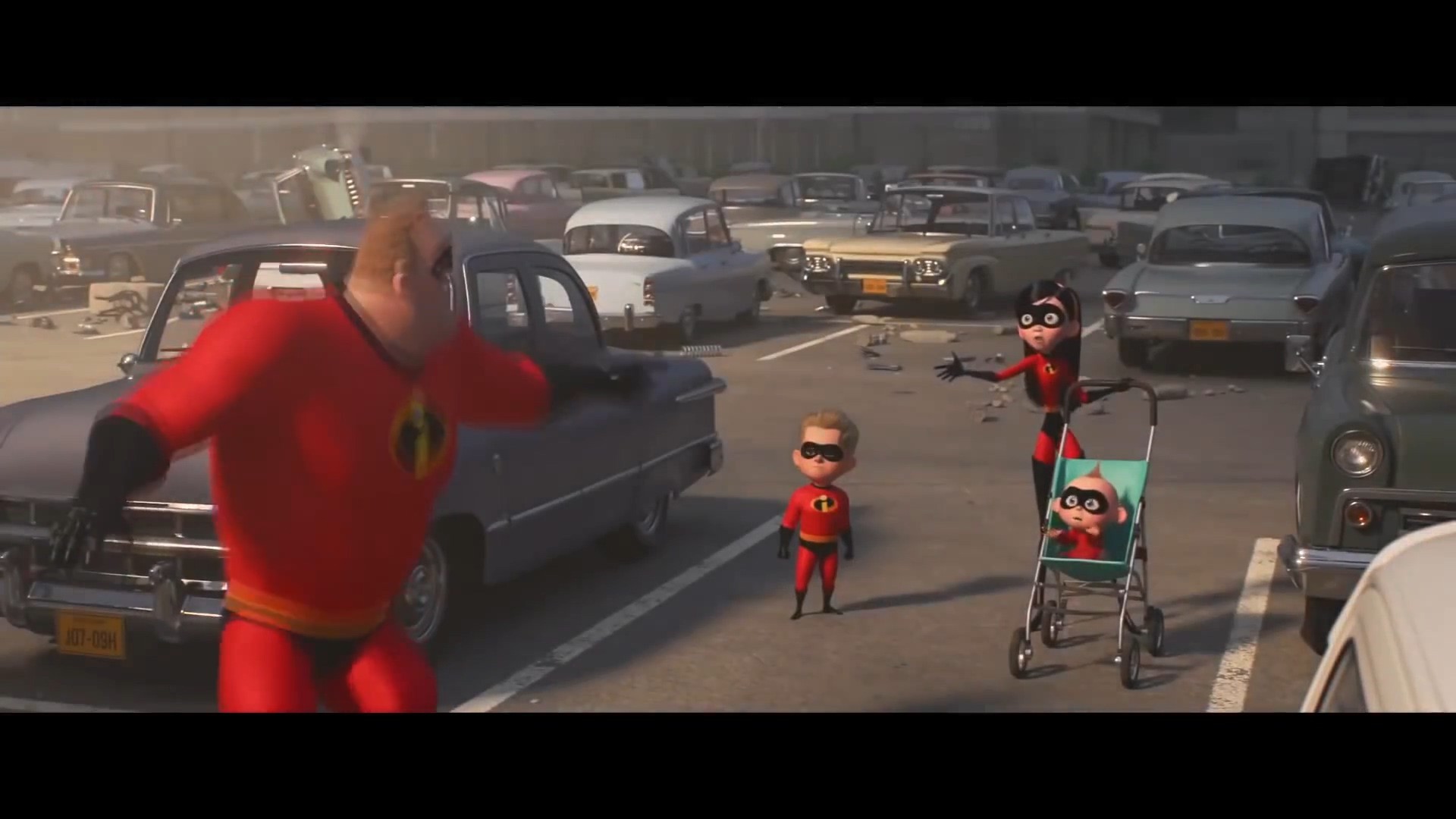 《超人总动员2》国内6月22日上映 超人一家热