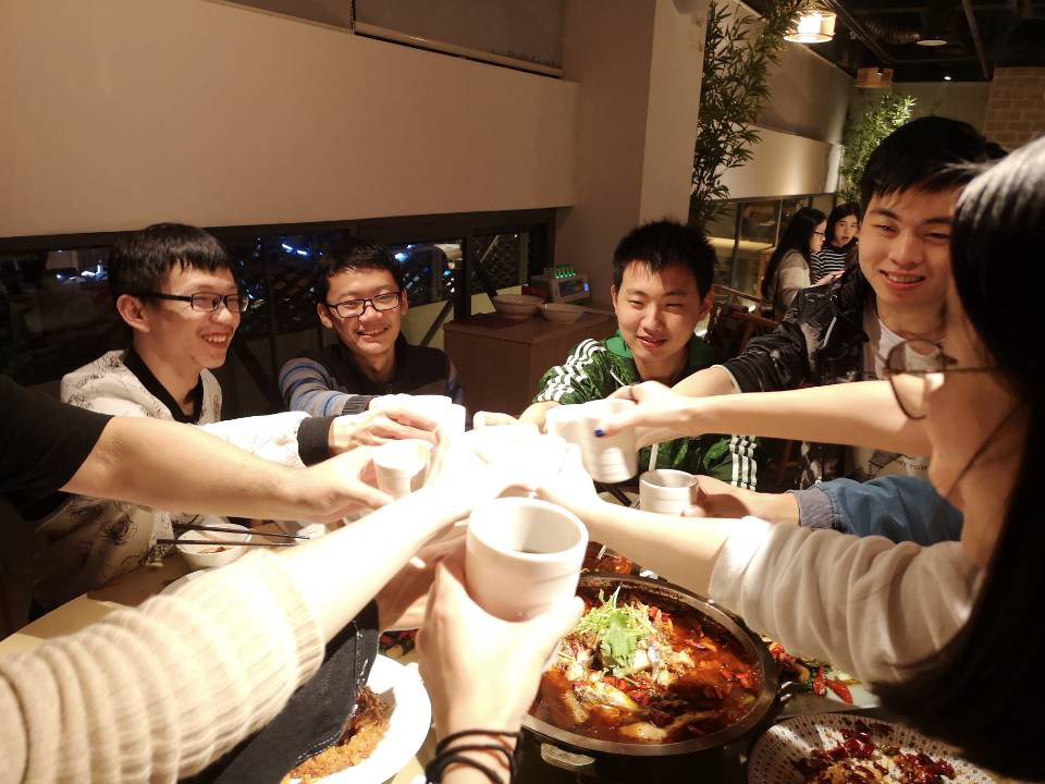 嘀哩嘀哩家族聚餐,携手共进,欢迎动漫爱好者的