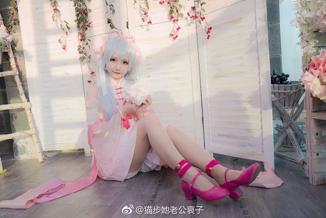 洛天依,宅舞,哀子,cosplay