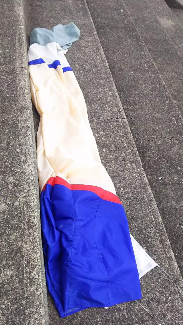 下身风筝,静冈沼津市,抖腿风筝
