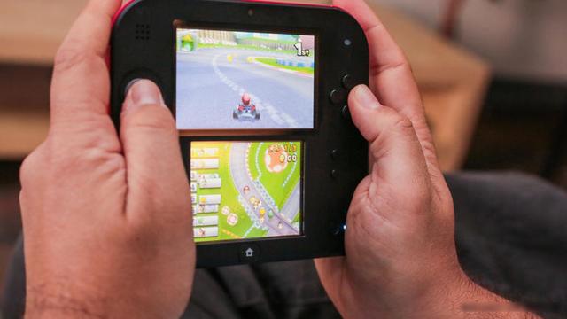 任天堂 2DS 跳楼大甩卖：真便宜 口袋妖怪 